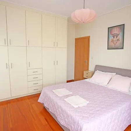 Apartment Near The Athens Airport,